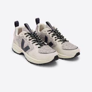Veja Venturi Sneakers size 38